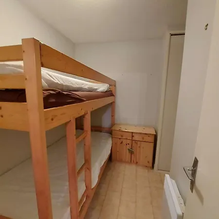 Confortable 2 Pieces Cabine, 6 Pers, Parking A Marseillan-plage * Marseillan (Herault)